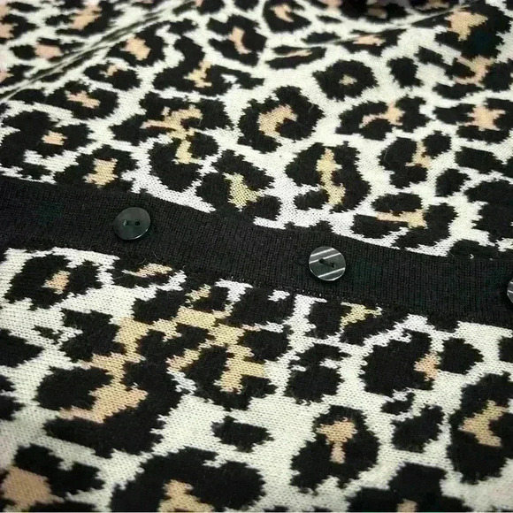 Chadwicks of Boston Leopard Cardigan Button Up Long Sleeve Sweater Top Size L - Picture 6 of 8